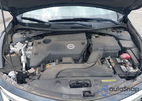 2015 Nissan Altima 2.5 S из США, поврежденный, VIN 1N4AL3AP5FC196815